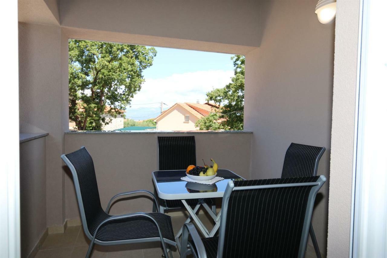 Apartments Maric-Hlapa Soline  Exterior foto
