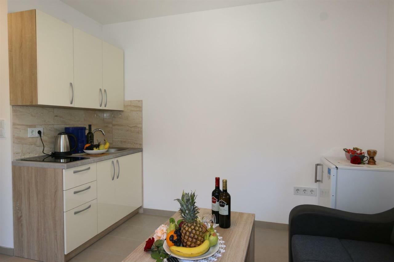 Apartments Maric-Hlapa Soline  Exterior foto